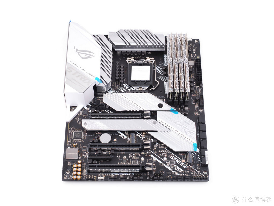 华硕ROG Strix Z490-A Gaming主板开箱，不一样的“吹雪”