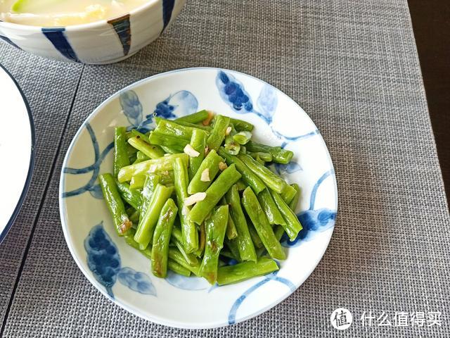 晒晒我家的午餐，不精致却温暖，不豪华却鲜美，餐餐光盘刚刚好