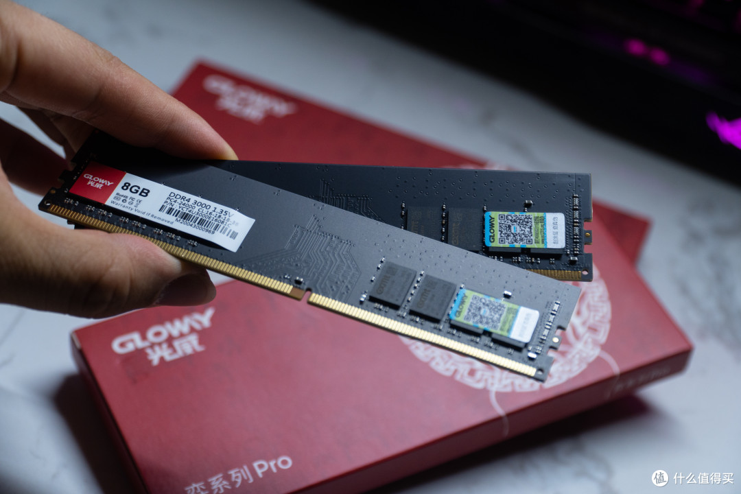国产DDR4颗粒内如何?光威 弈系列 Pro内存开箱简测