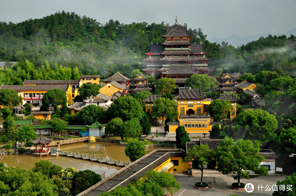 旅拍也可以穿越历史，从秦朝到明清一天足以，横店就是这样的地方