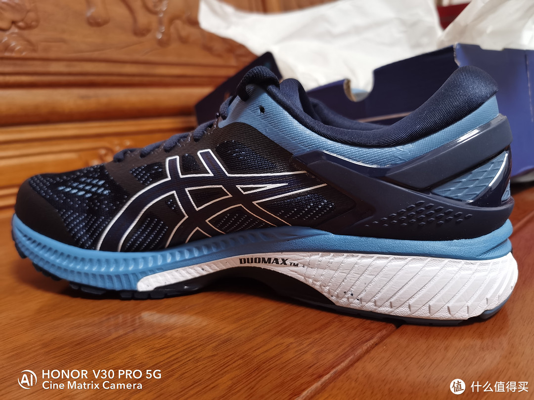 疫情如此严重，依然海淘亚瑟士/asics kayano 26 转运四方20天到手开箱，首发！