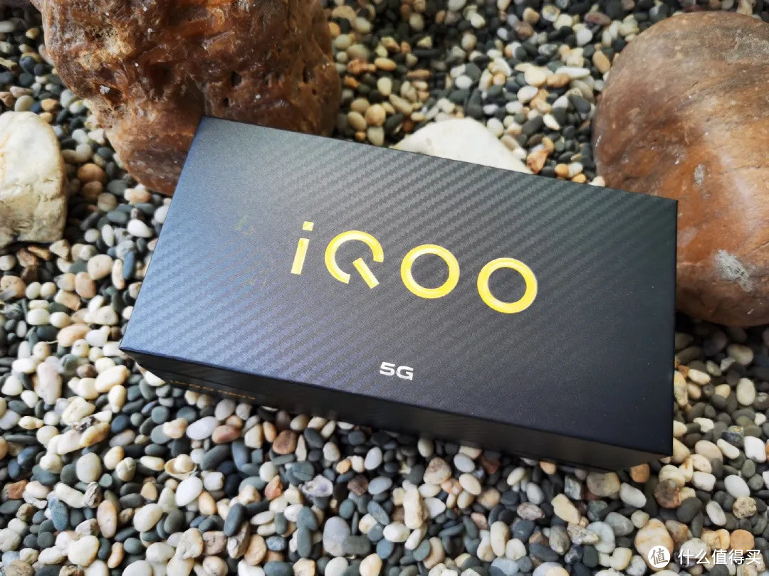为玩家而生，iQOO Neo 3手机评测【JRS玩机社】