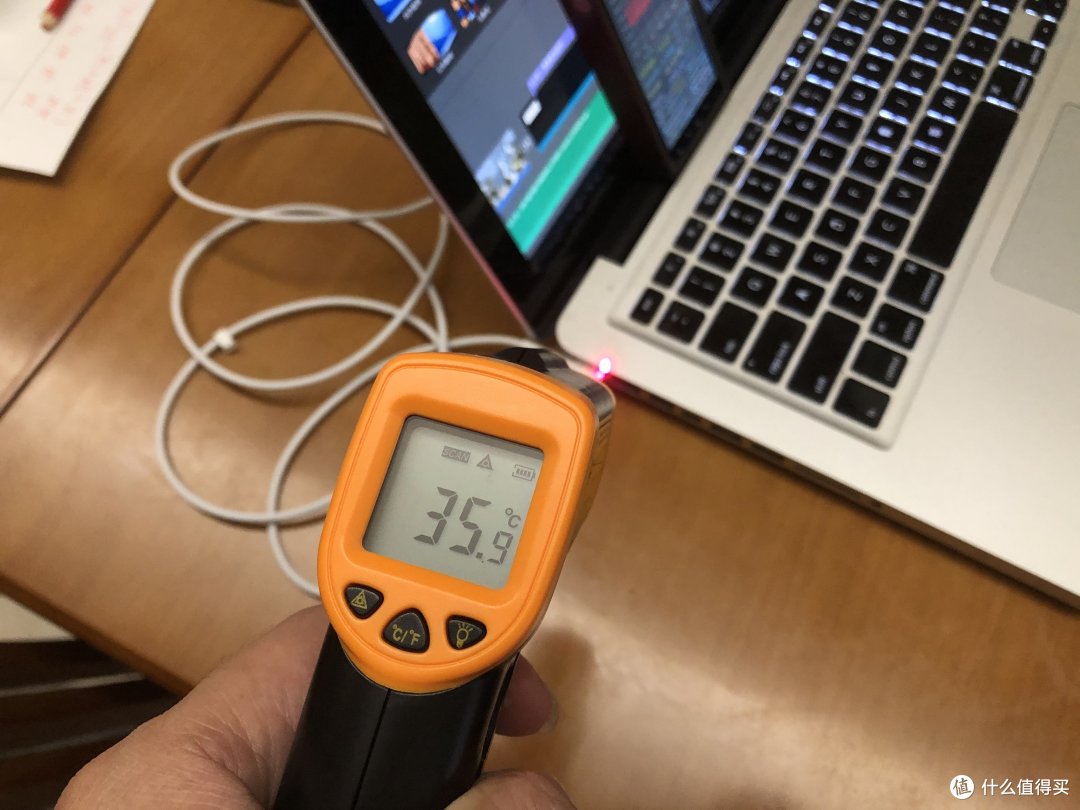 老将尚能饭否?给Macbook Pro入手绿巨能PD转MagSafe快充线
