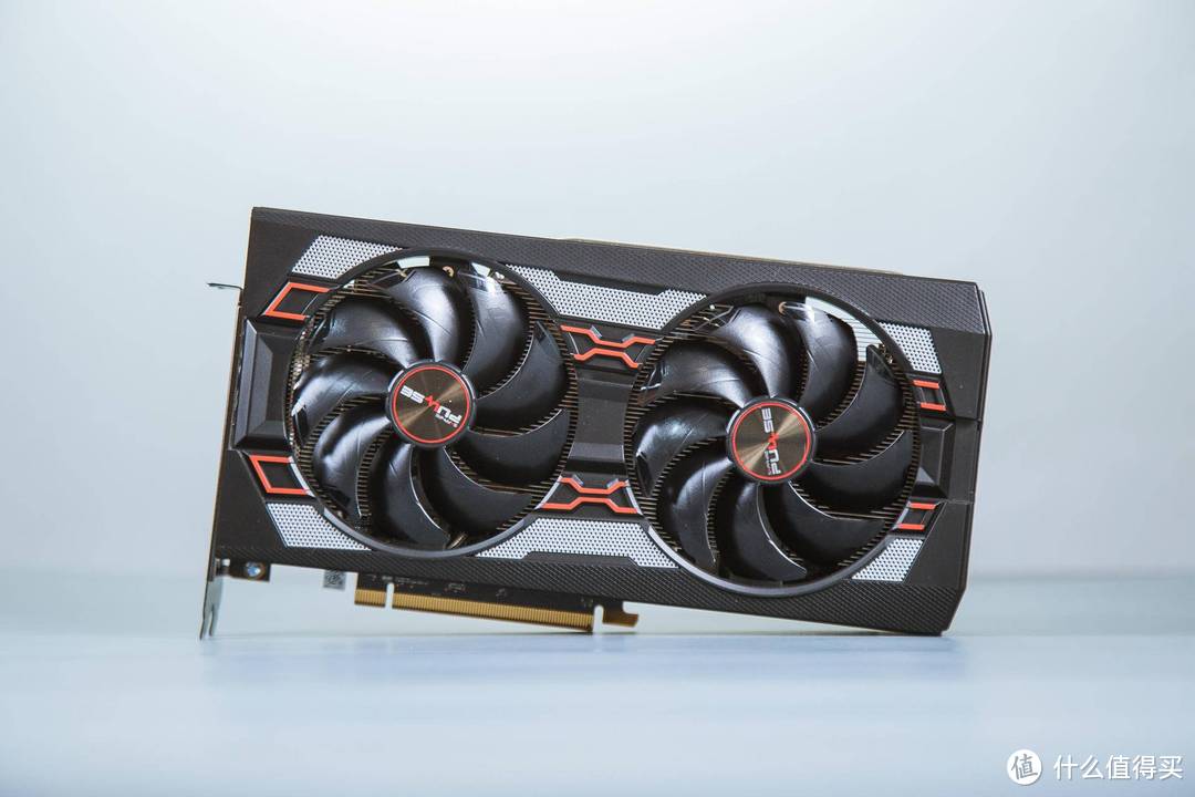 新蓝宝石RX 5600XT OC白金版评测：频率显存双升级，RTX 2060不过如此