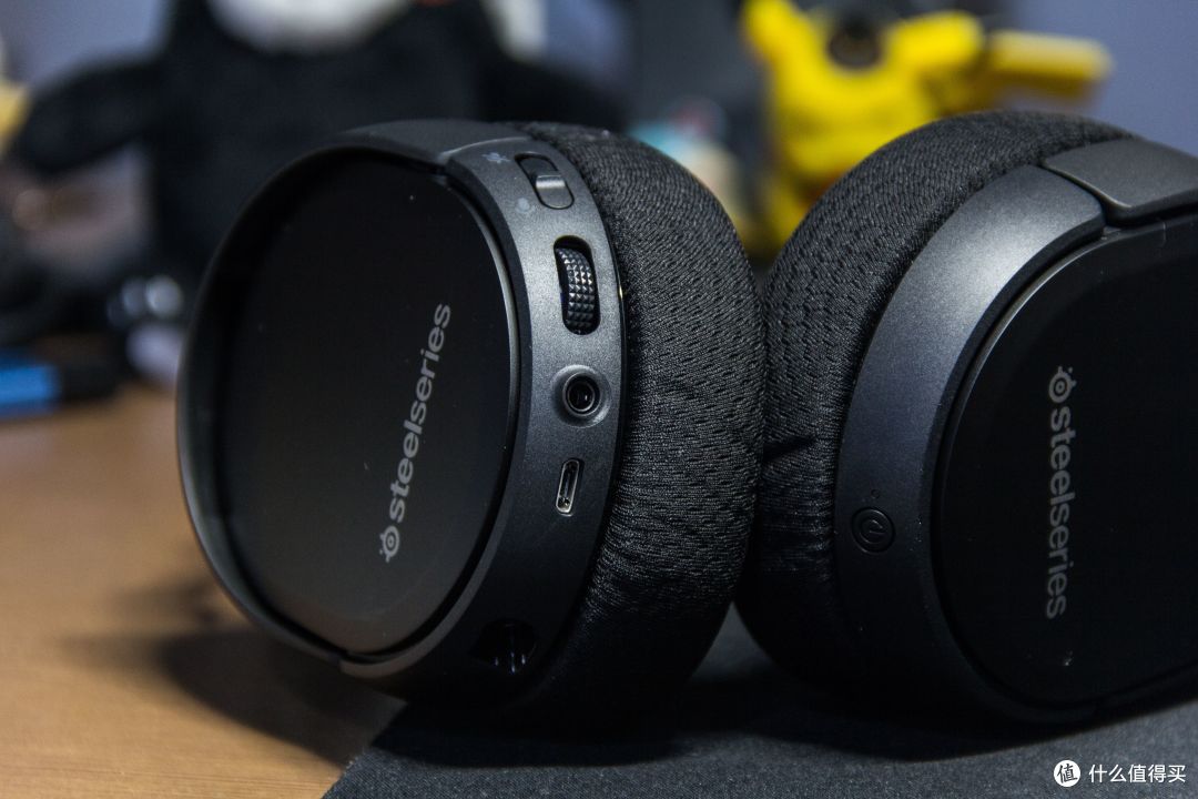 多功能无线万金油耳机,赛睿Arctis 1 wireless