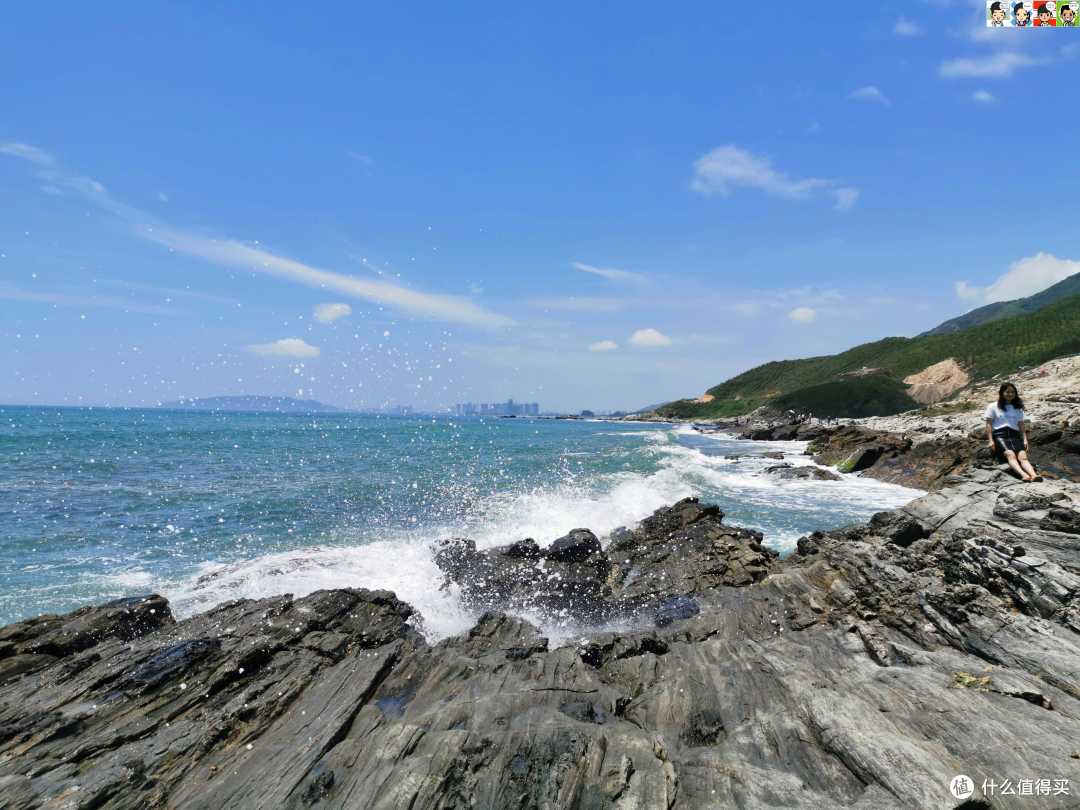 浪里分不清欢笑悲忧。
