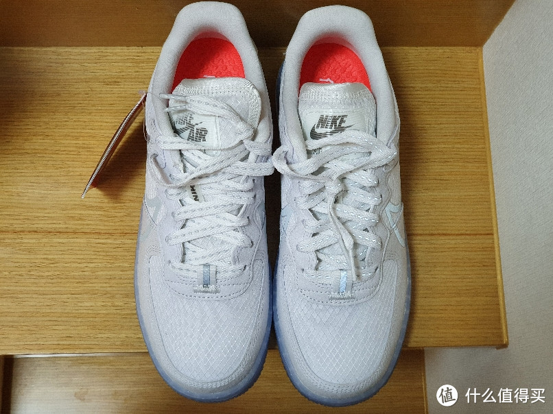 夏天必备小白鞋 Air Force 1 React QS简单开箱