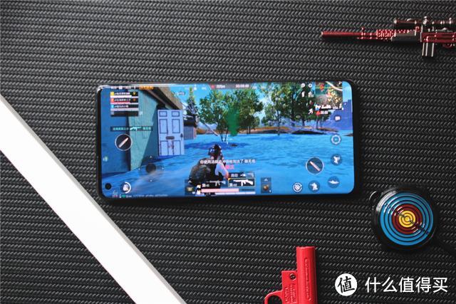 OnePlus 8 Pro深度体验！高素质屏幕下的安卓旗舰，2020年上半年值得买吗？