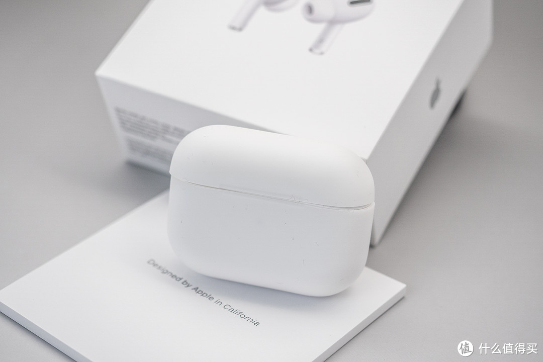 我花了1金币，从张大妈手中换来AirPods Pro，幸运屋诚不欺我！