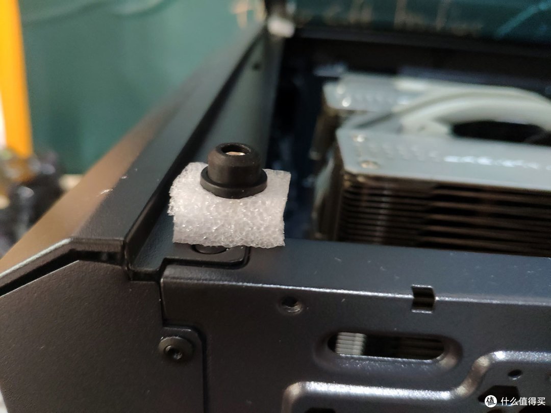 “3D建模渲染”,我设计师朋友的8K预算的主机,3900X配合2070S,主流游戏妥妥的