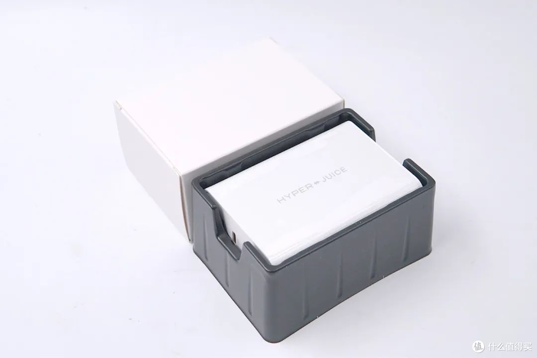 拆解报告:HYPER JUICE 100W 2A2C氮化镓充电器HJ-GAN100