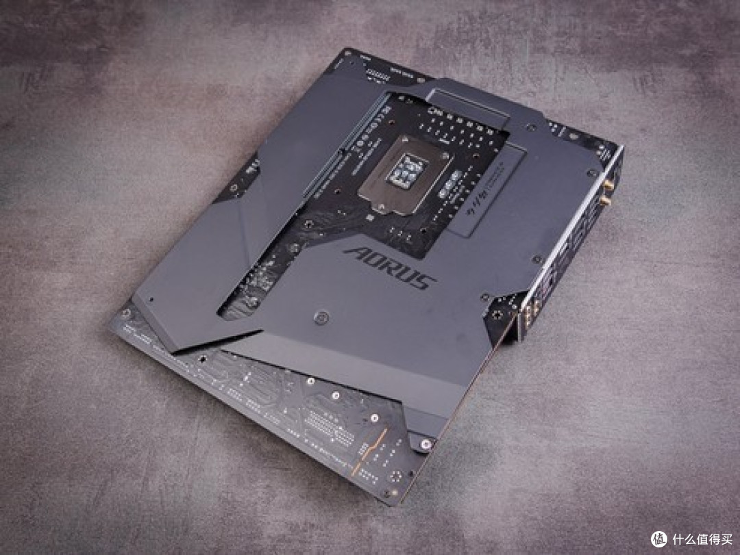 硬核秀“10”力!技嘉Z490强势来袭!