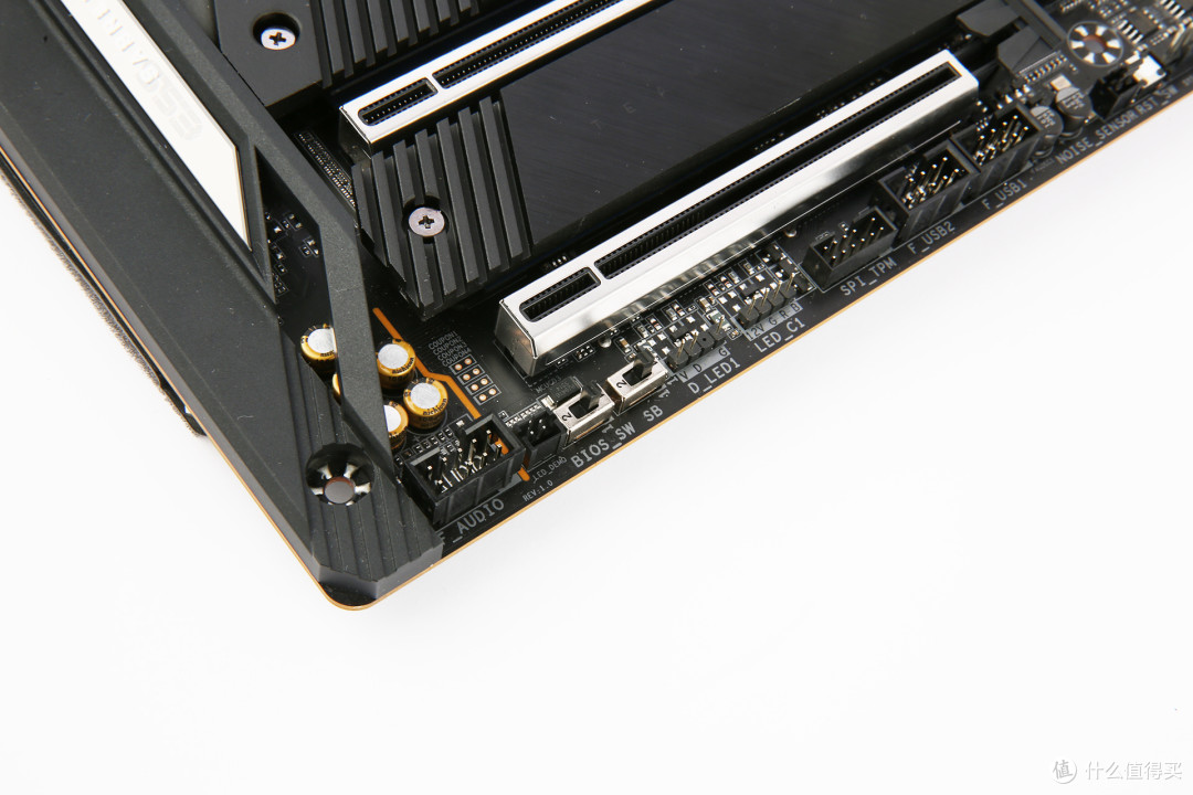 硬核秀“10”力!技嘉Z490强势来袭!