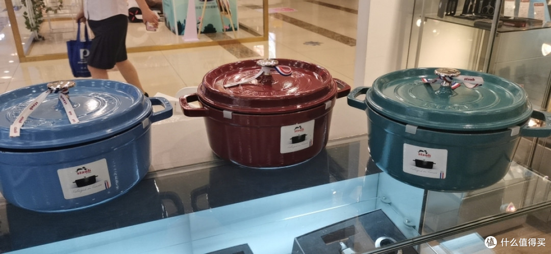 厨房又添一口staub