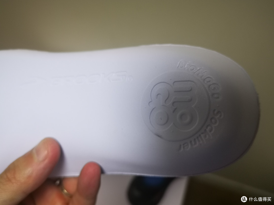 历久弥新的经典——Brooks Adrenaline GTS 20 开箱