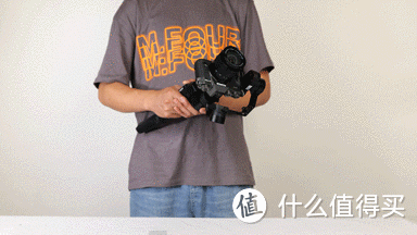 三合一的稳定器,手机、运动相机、相机都可用