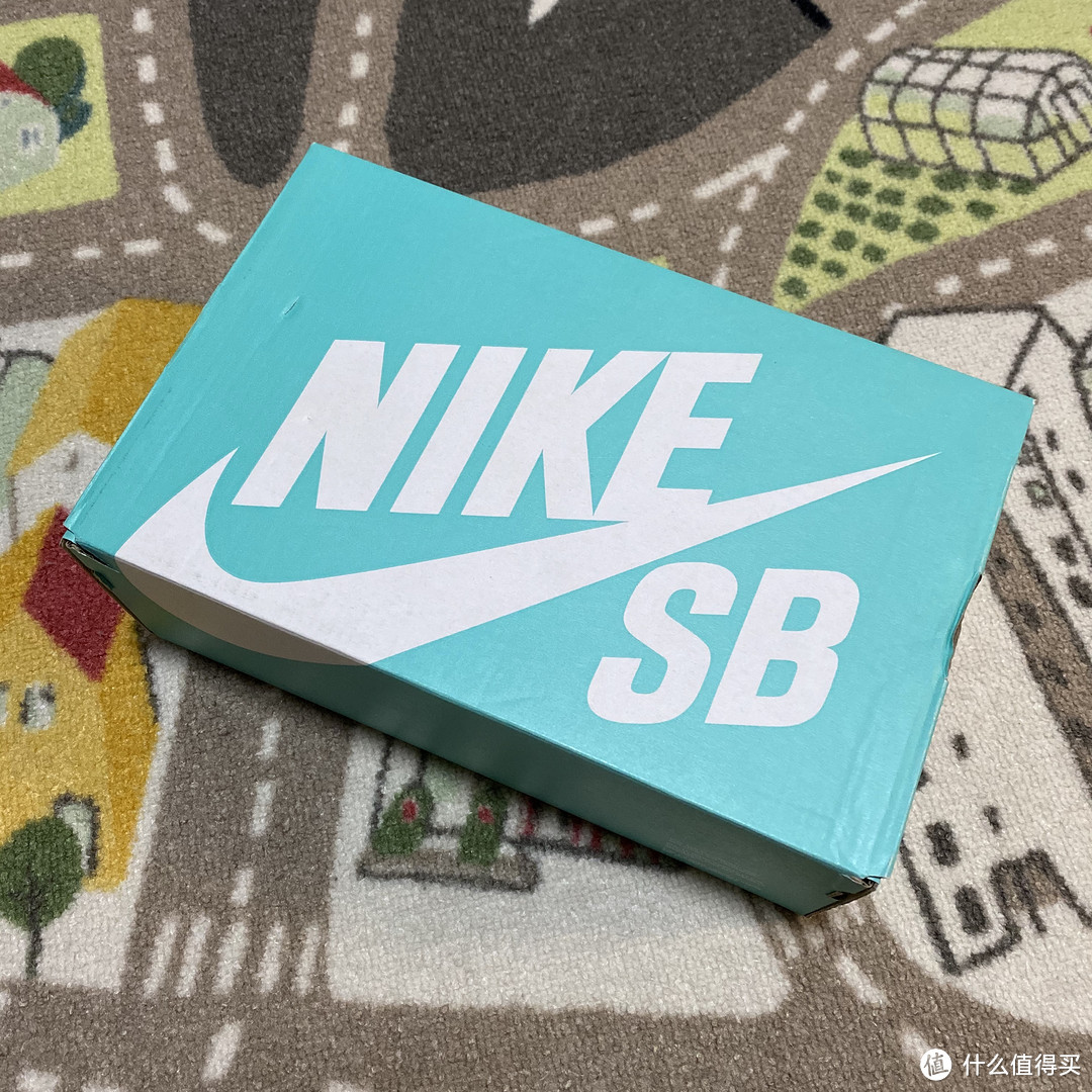 夏天必备小白鞋Nike SB Portmore CNVS