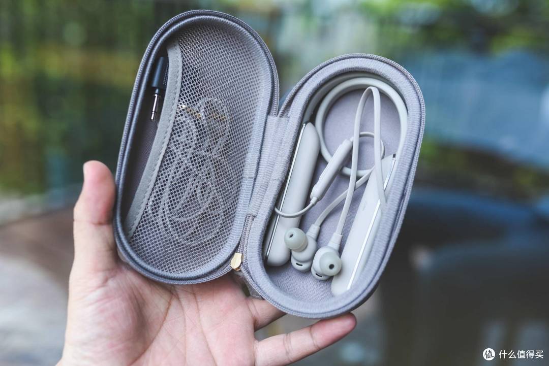 时隔三年再次登顶，索尼WI-1000XM2六大更新，告诉你谁才是王者