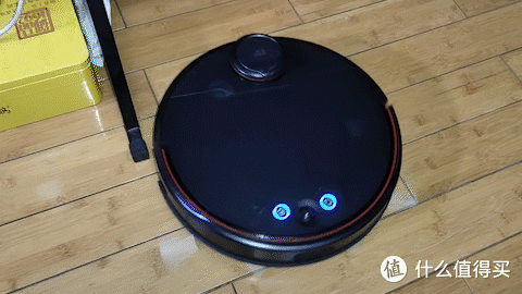 小狗R60 Pro扫地机器人——更加智能、更大吸力的扫地机器人