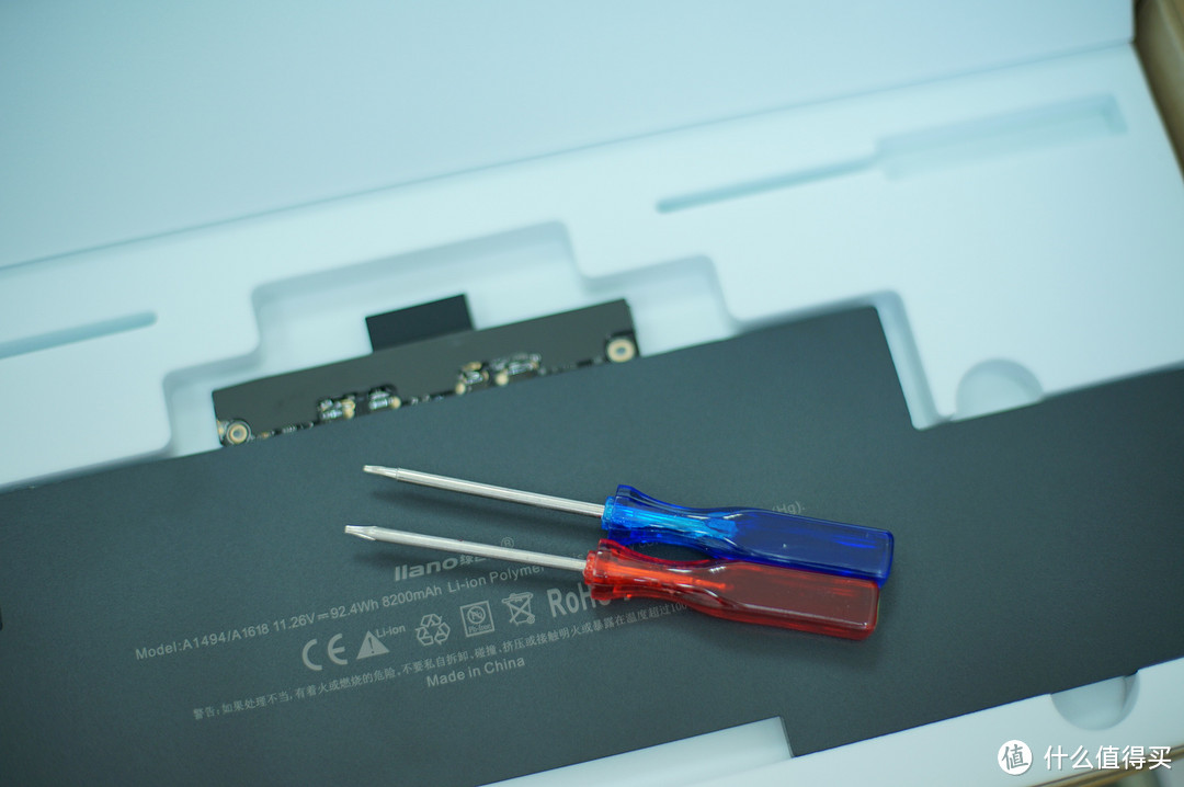MacbookPro 2015原装电池鼓了包，自己动手换电池 