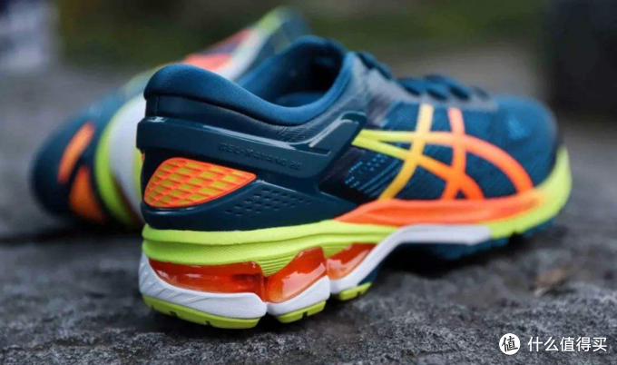 ASICS GEL-KAYANO 26