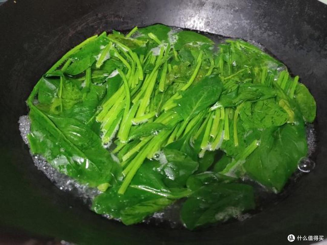 这早餐饼好吃省事，不揉面不擀面，清肠通便不上火
