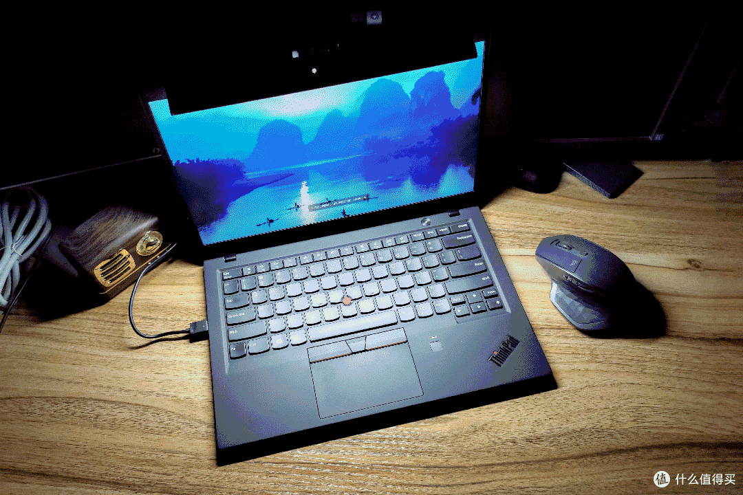 情怀再现,ThinkPad屋檐灯替代品——明基WiT ScreenBar Lite