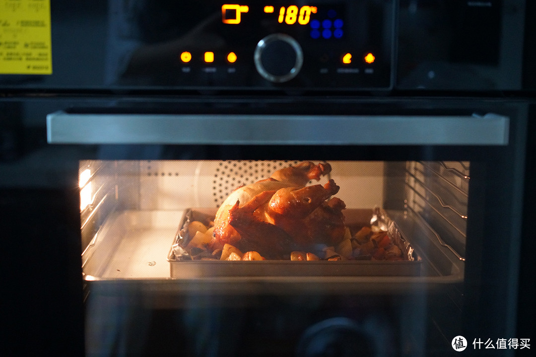 专业蒸、最强烤，FOTILE/方太 智能蒸烤烹饪机，让烹饪变得更简单