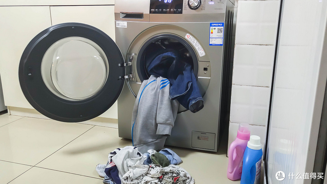 除菌祛味，洗烘一体：海尔 10公斤直驱变频滚筒洗衣机 使用体验