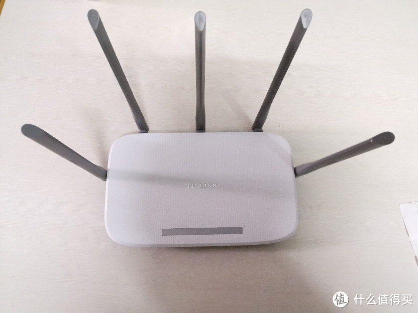 TP-LINK WDR6500千兆版路由器拆机