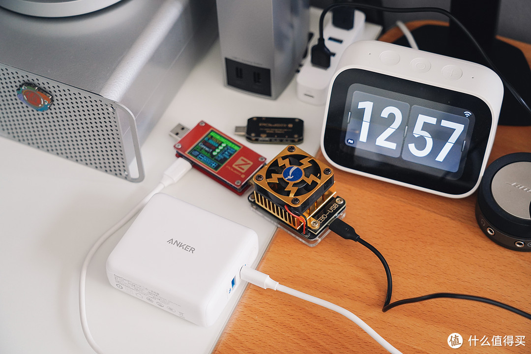充电器充电宝二合一，18W PD快充：Anker全新快充超极充详解