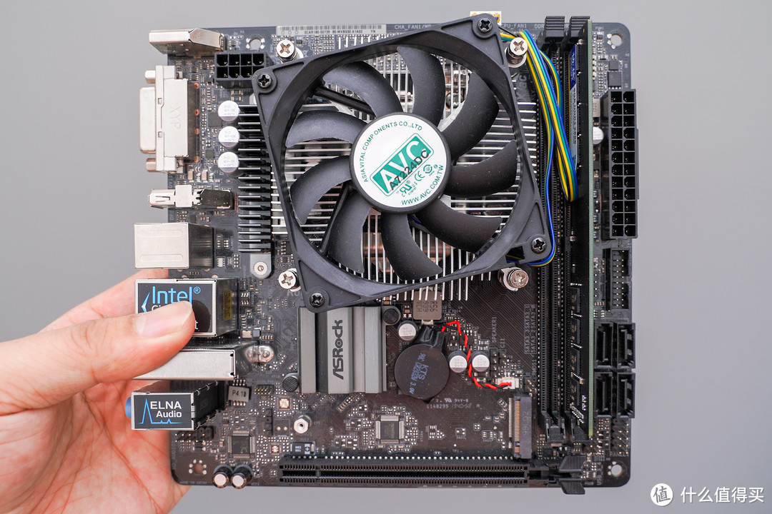 来抄作业吧！家用高性能影音NAS组装全过程！华擎H310 itx + i3-8100处理器！