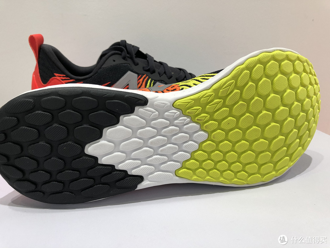 New balance Fresh Foam X Tempo小测评，一双带来惊喜的轻量化跑鞋