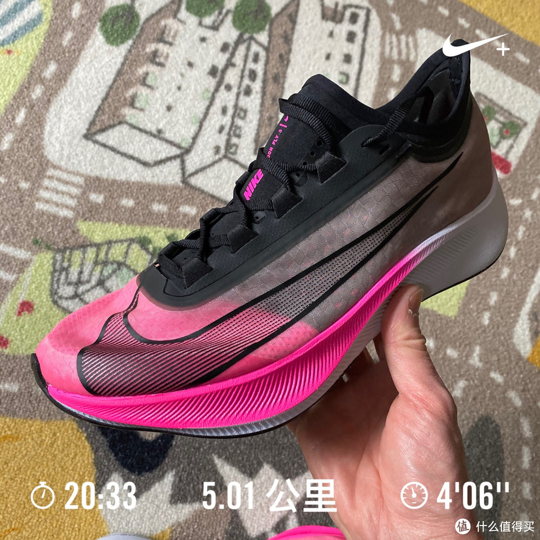 将粉色进行到底！可慢可快的Nike Zoom Fly 3爆炸粉