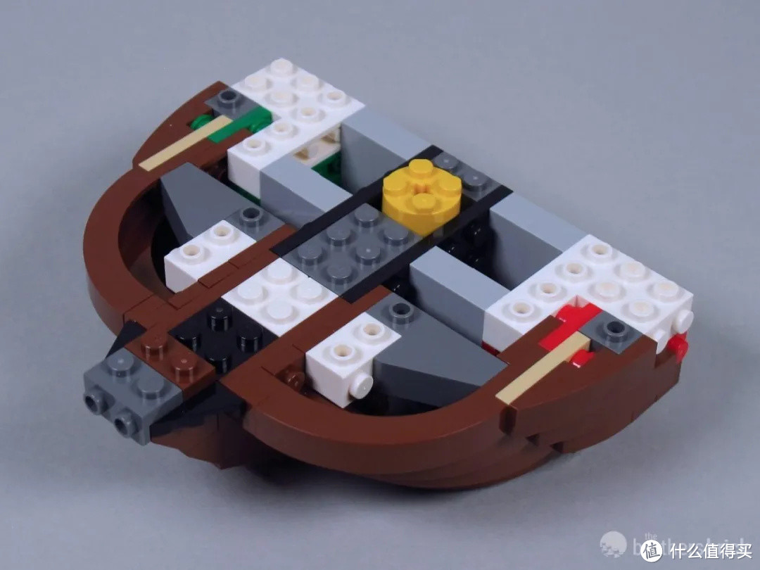 乐高31109三合一海盗船评测人仔撞款梭鱼湾船帆成最大亮点