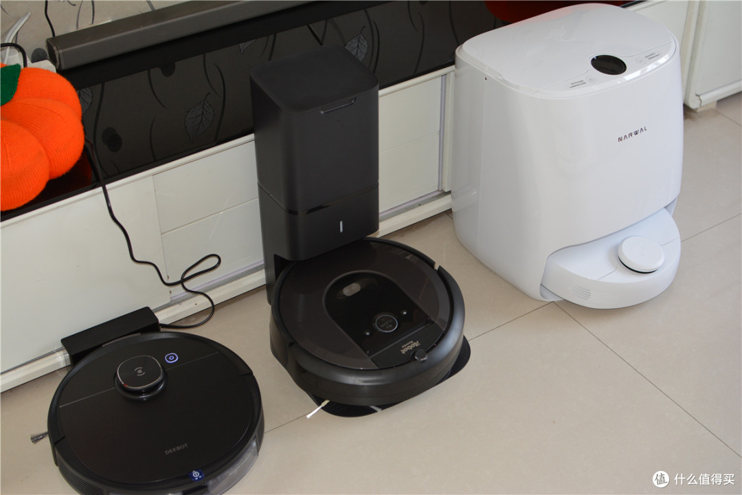 iRobot i7+、云鲸、科沃斯T8 AIVI三款扫地机对比横评，谁是旗舰中最强