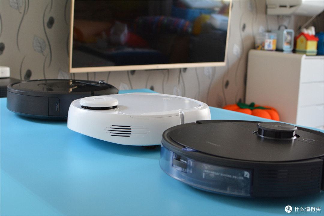 iRobot i7+、云鲸、科沃斯T8 AIVI三款扫地机对比横评，谁是旗舰中最强