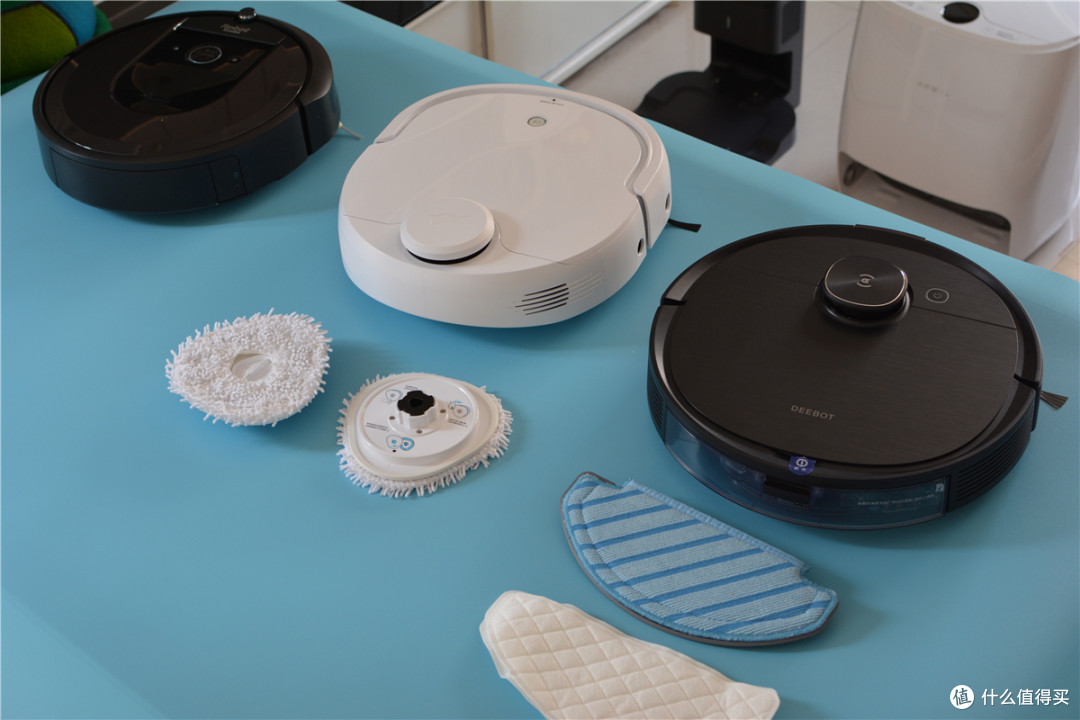 iRobot i7+、云鲸、科沃斯T8 AIVI三款扫地机对比横评，谁是旗舰中最强