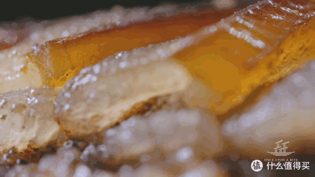 太惨了,吞下三吨口水才能看完一集“风味人间”。