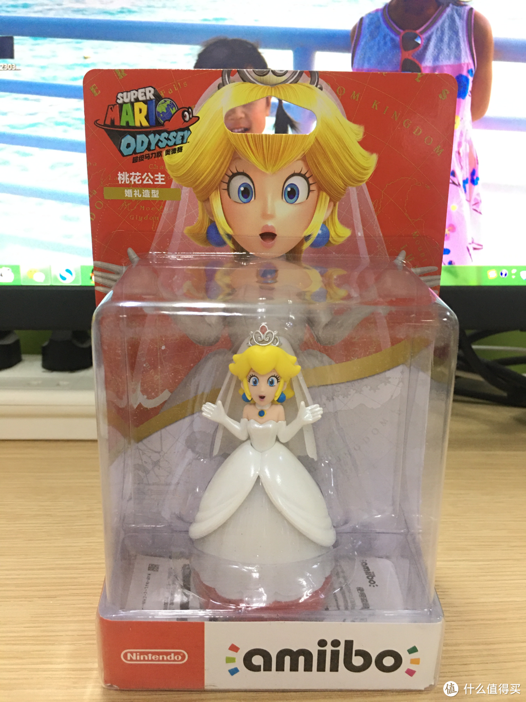 第一件amiibo人偶配件到手晒—桃花公主 婚礼造型