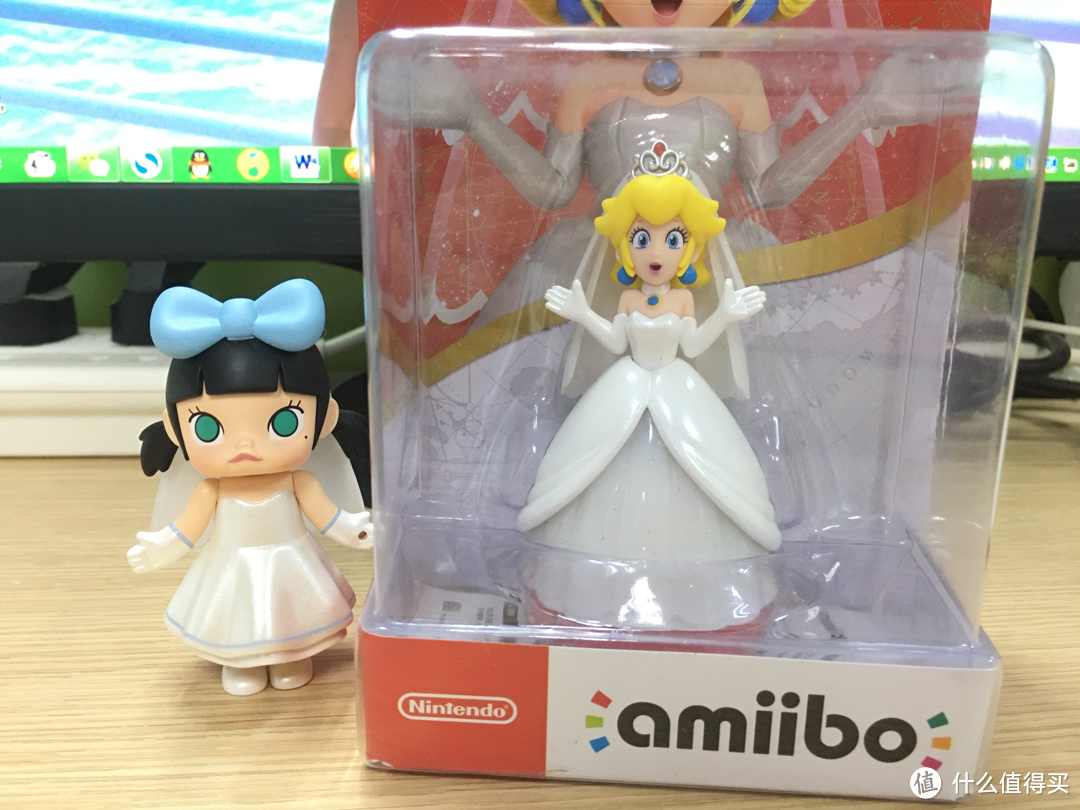 第一件amiibo人偶配件到手晒—桃花公主 婚礼造型