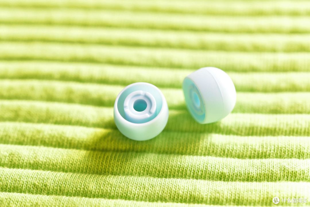 409元的233621 ZEN主动降噪耳机评测,它值得火的