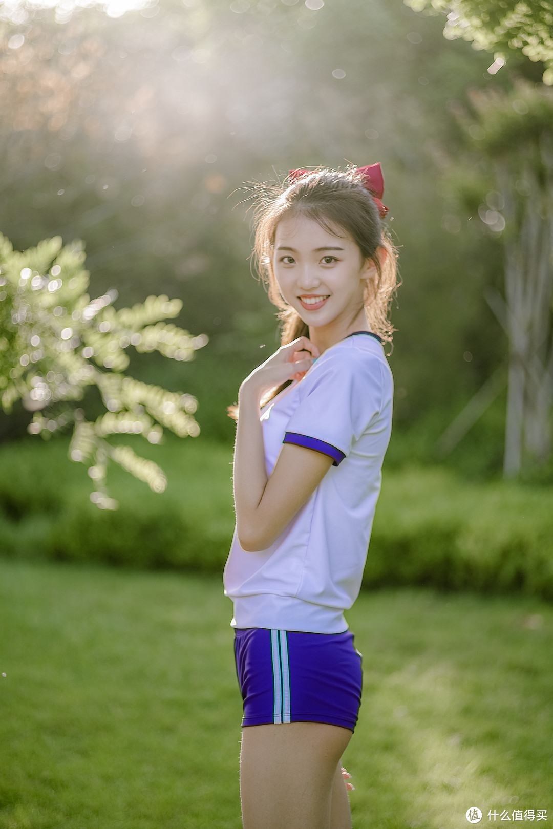 使用SONY A7R3+宾得二公主拍运动美少女。