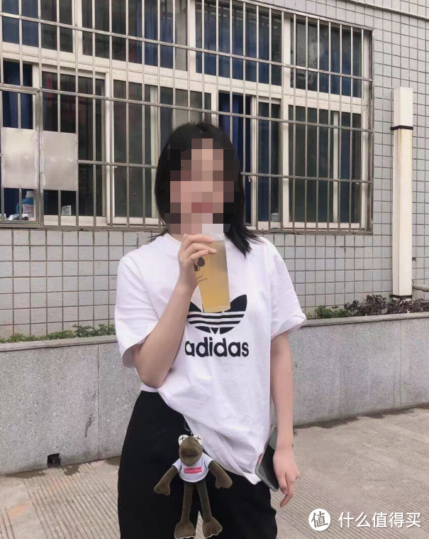 618不知道买什么？老婆大人出镜推荐阿迪adidas那些不得不入、经久不衰的基础款选购清单