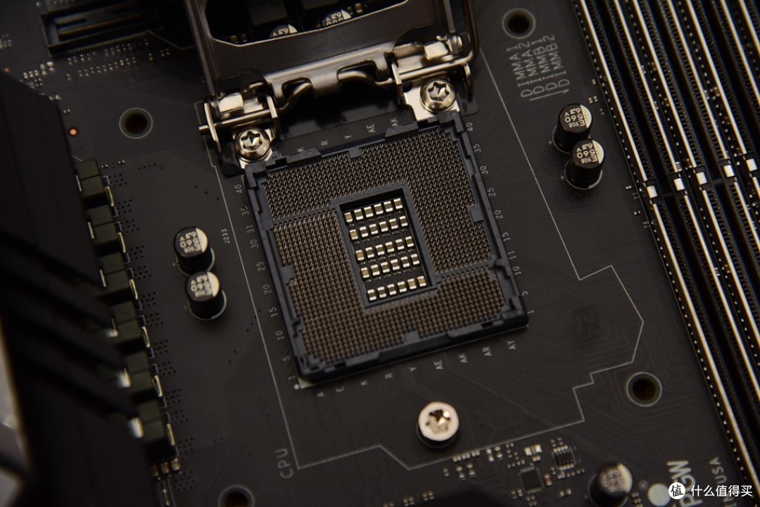 520！就要陪TA一起数框框！10900K Z490十代酷睿首发测试！