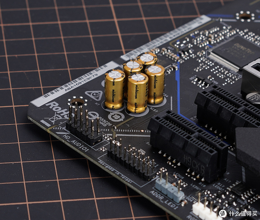 主流级Z490用上旗舰i9 10900K处理器是种怎样的体验？