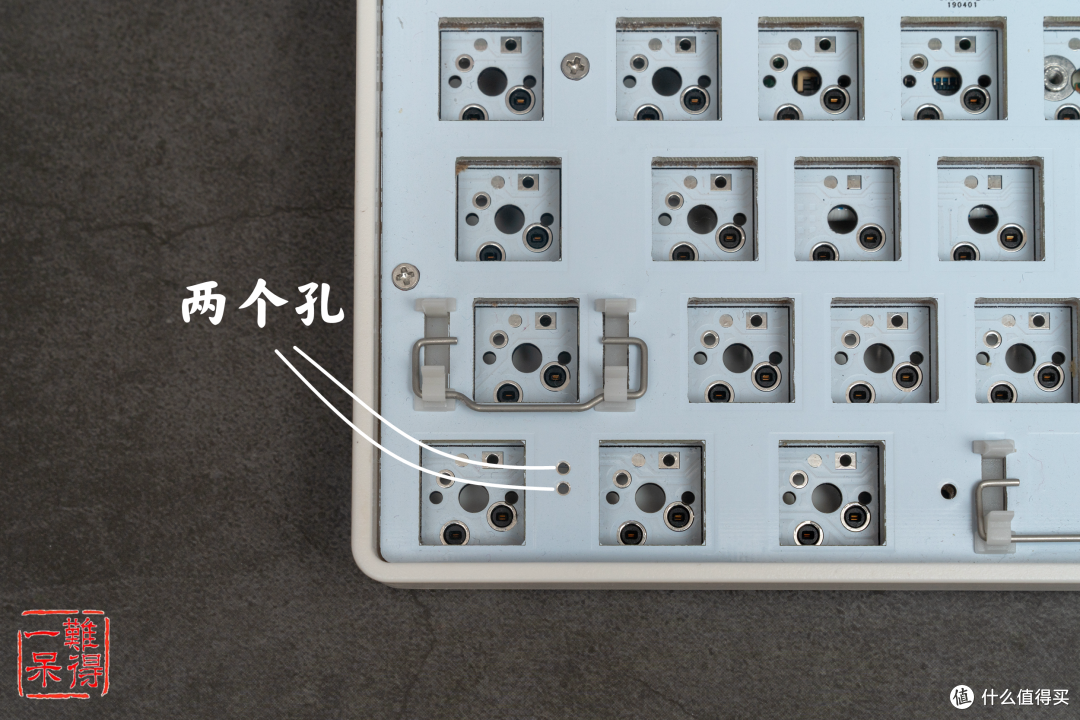 客制化键盘之半自组左移64键优联无线机械键盘