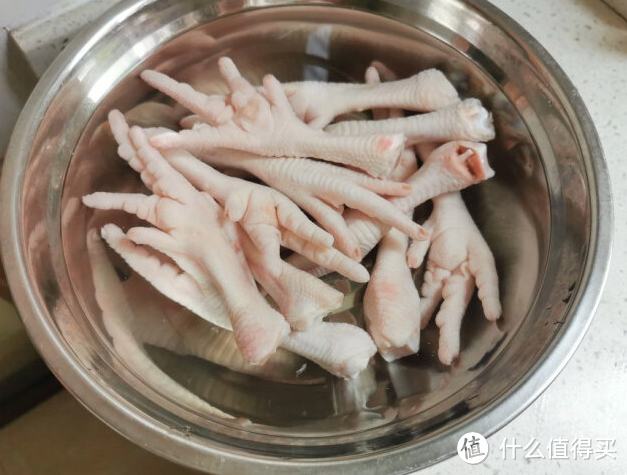 鸡肉风情万千，个中滋味如何？鲜美的鸡肉选购指南