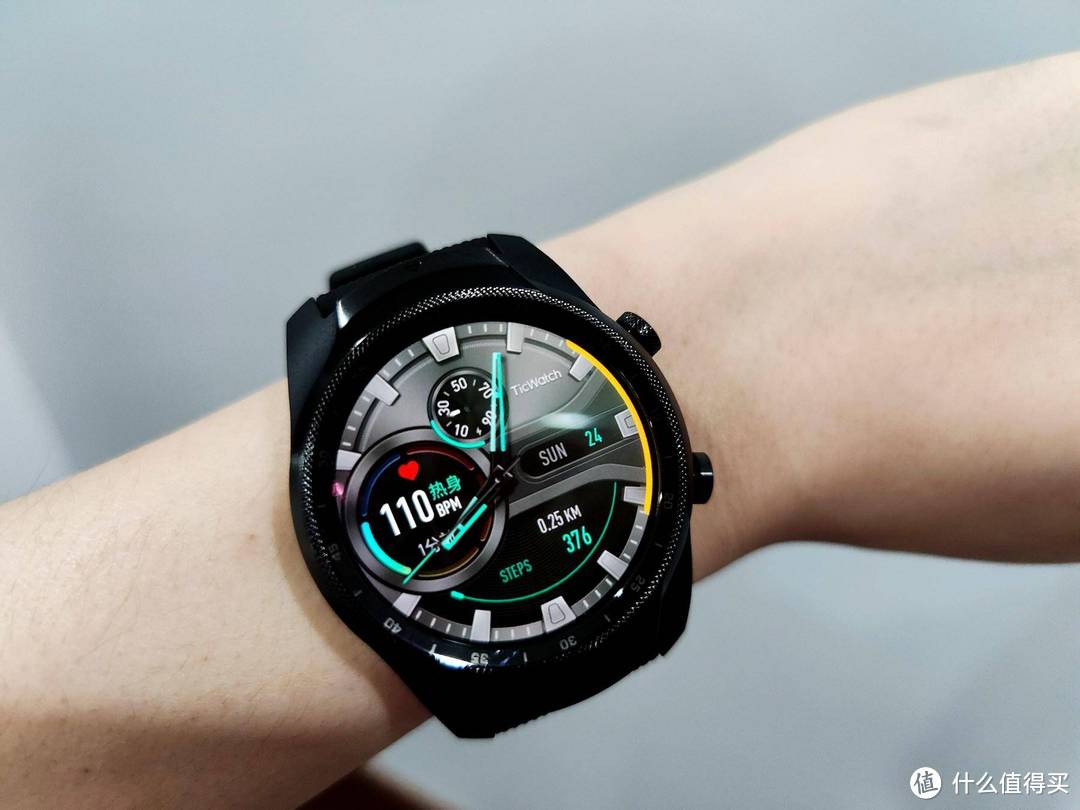 精致、全面、聪明 - TicWatch Pro 2020 4G版评测报告