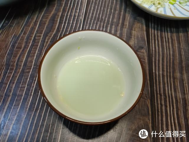 学会酒店的蒜蓉油麦菜做法，蒜香浓郁口感脆，赶紧收藏